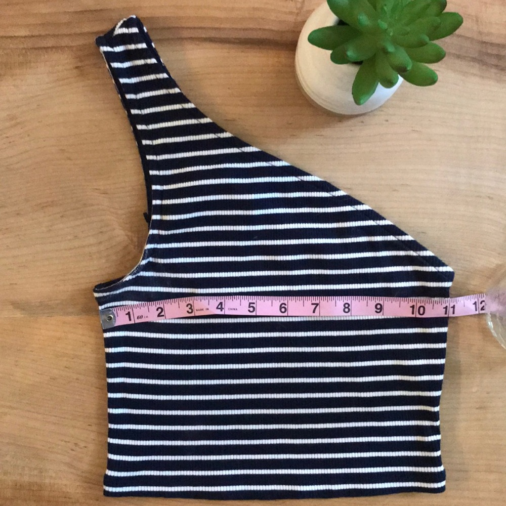 Express Crop Top Stripes One Shoulder Navy Blue - Picture 3 of 6